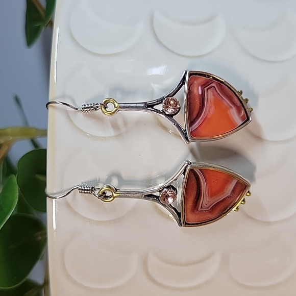 Jewelry - Contemporary Agate Style Two-Tone Drop Earrings with Crystal
